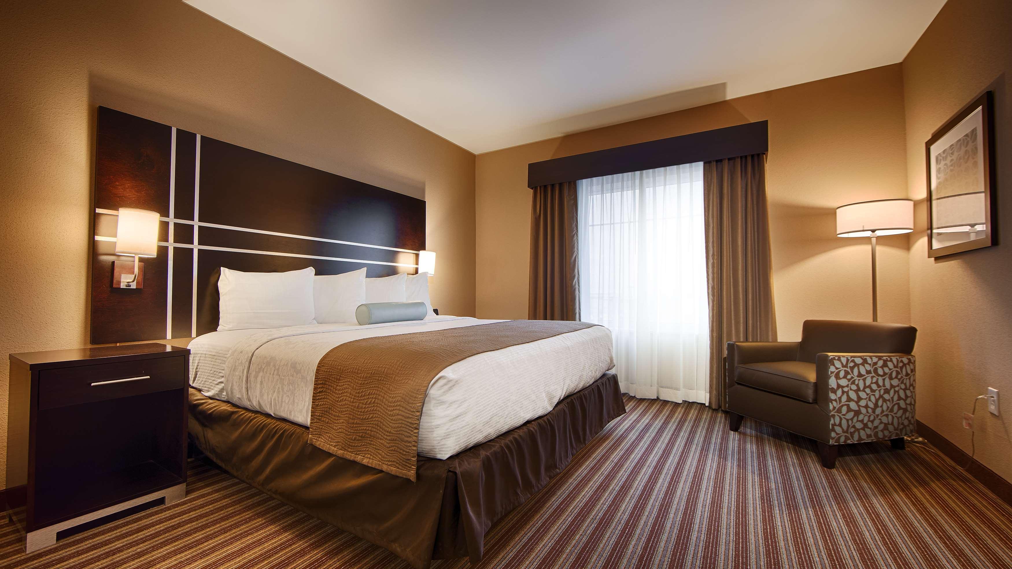 Best Western Plus North Odessa Inn & Suites Buitenkant foto