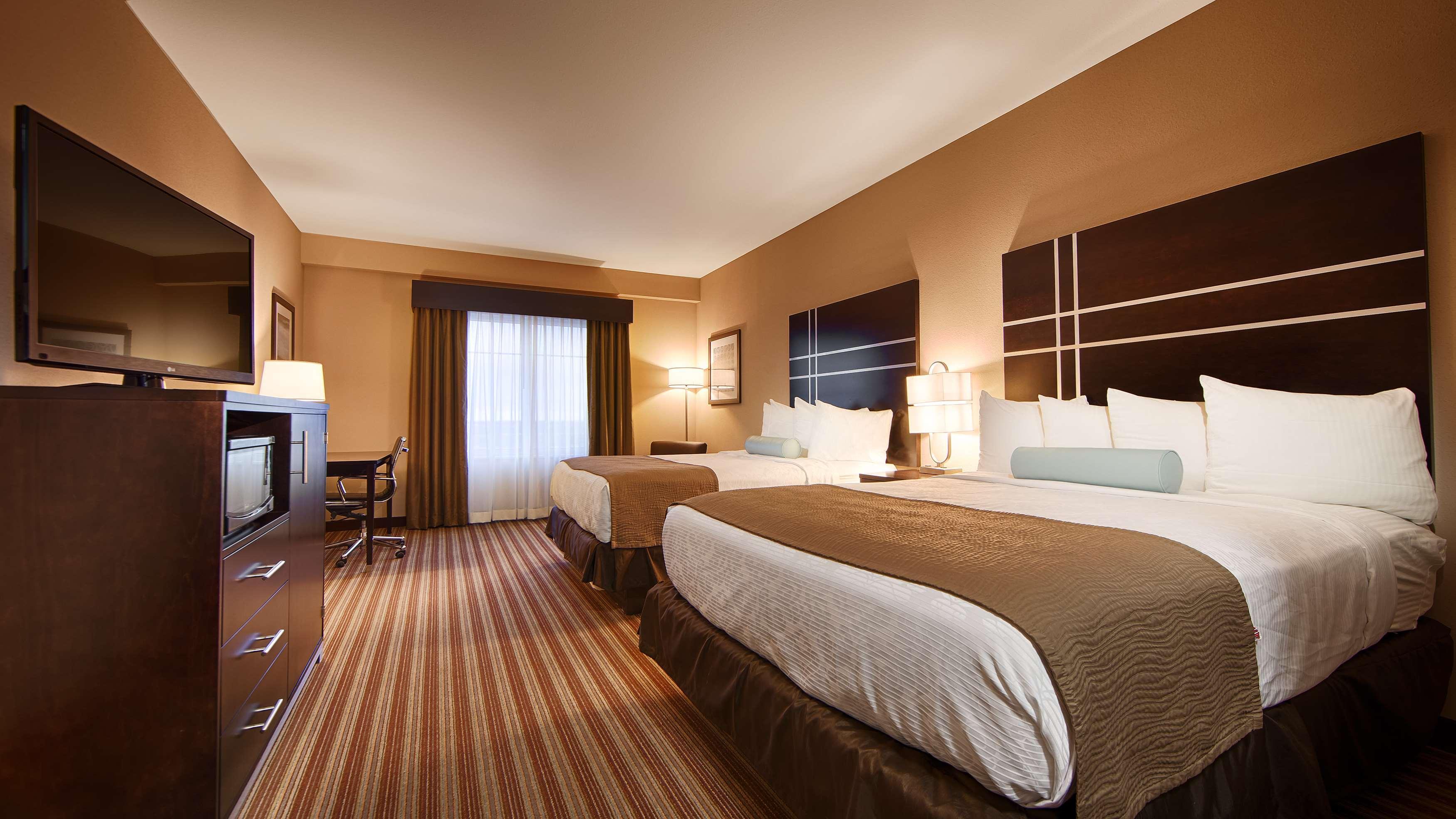 Best Western Plus North Odessa Inn & Suites Buitenkant foto