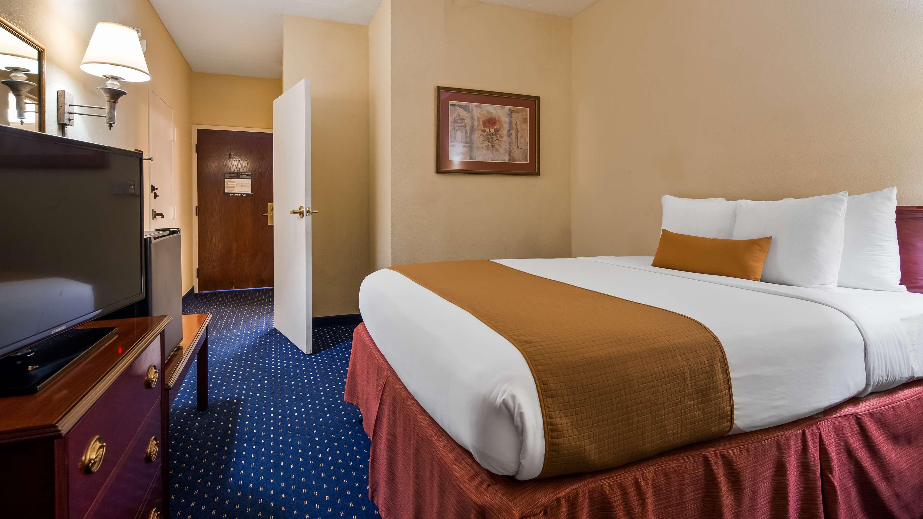Best Western Plus North Odessa Inn & Suites Buitenkant foto