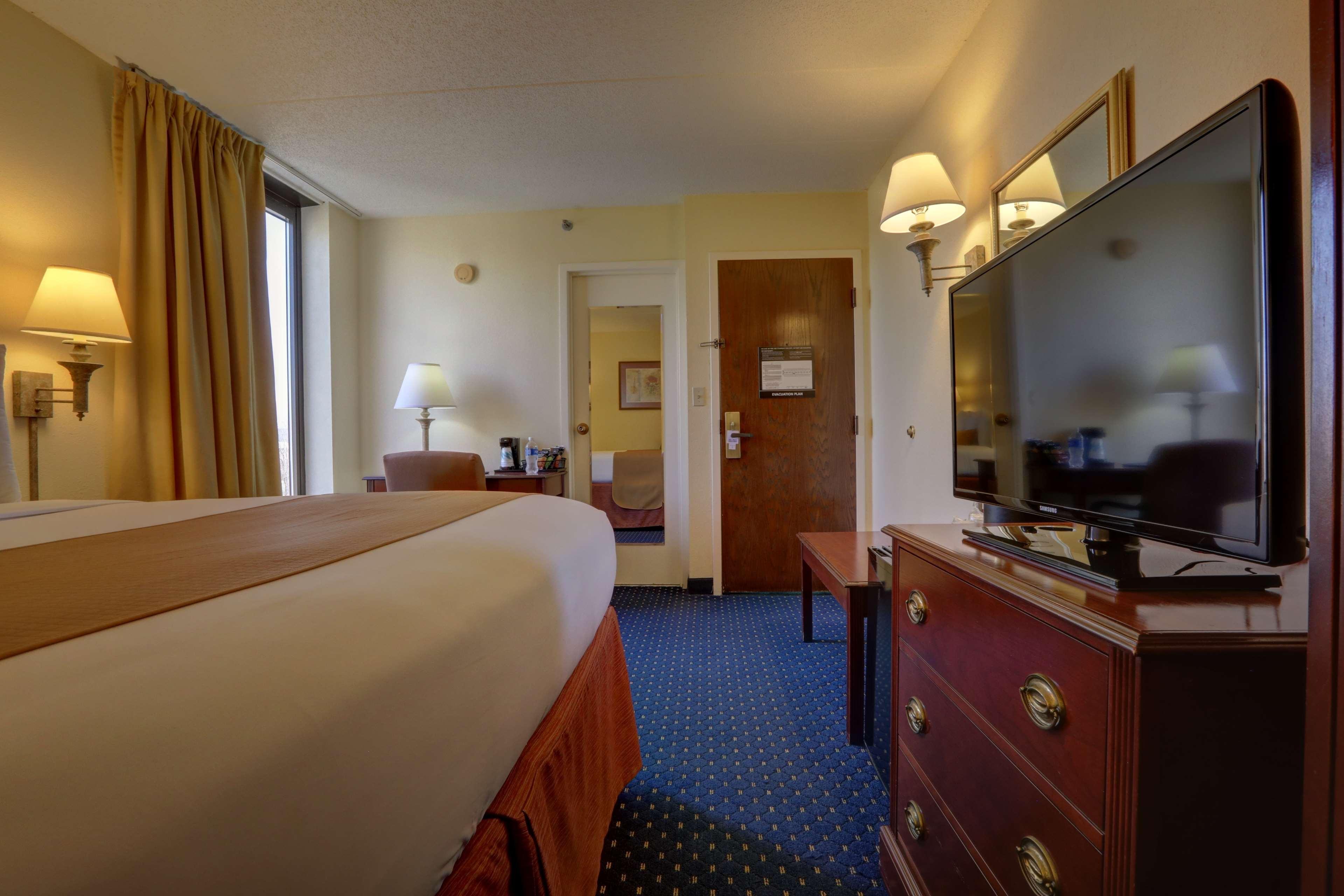 Best Western Plus North Odessa Inn & Suites Buitenkant foto