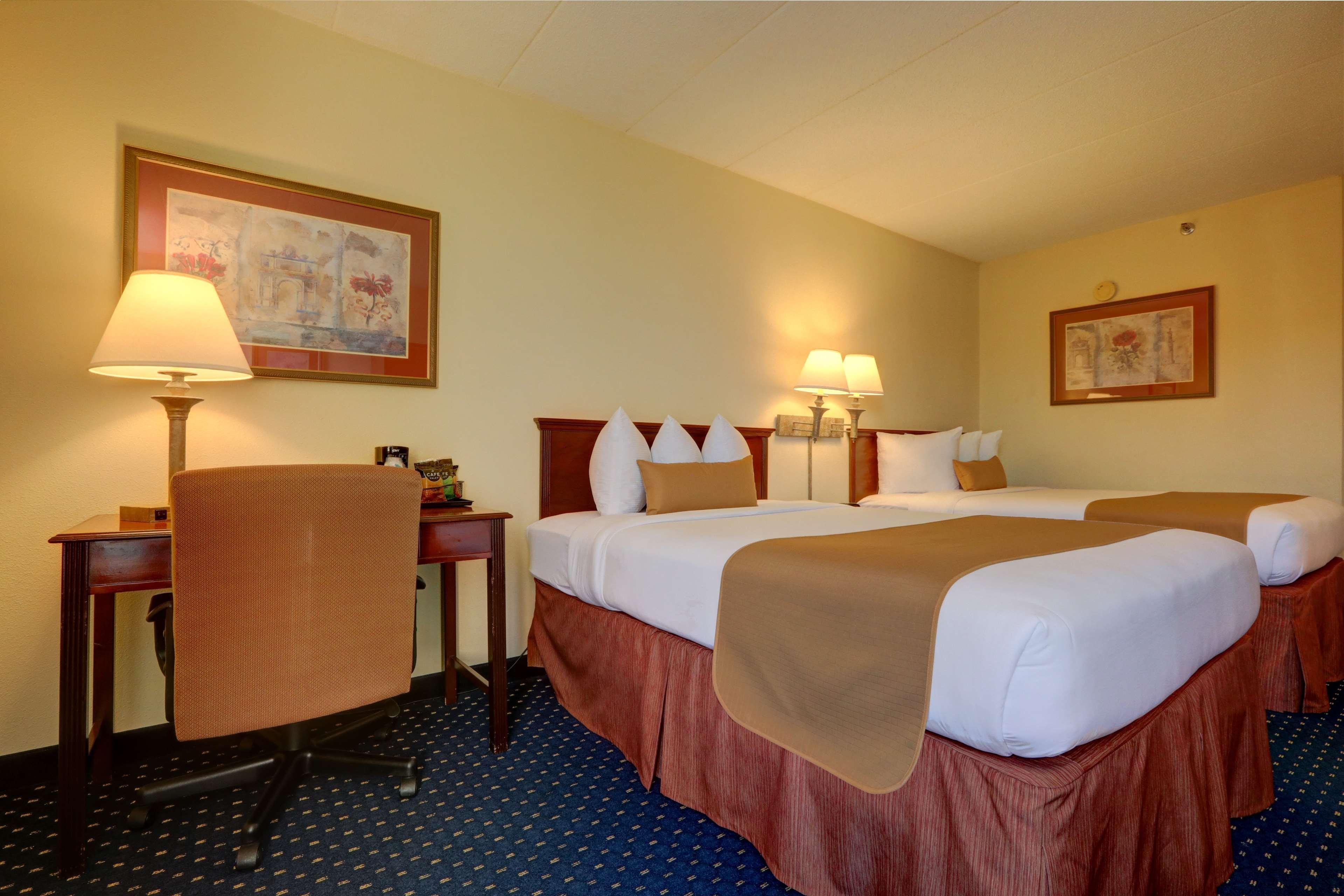 Best Western Plus North Odessa Inn & Suites Buitenkant foto