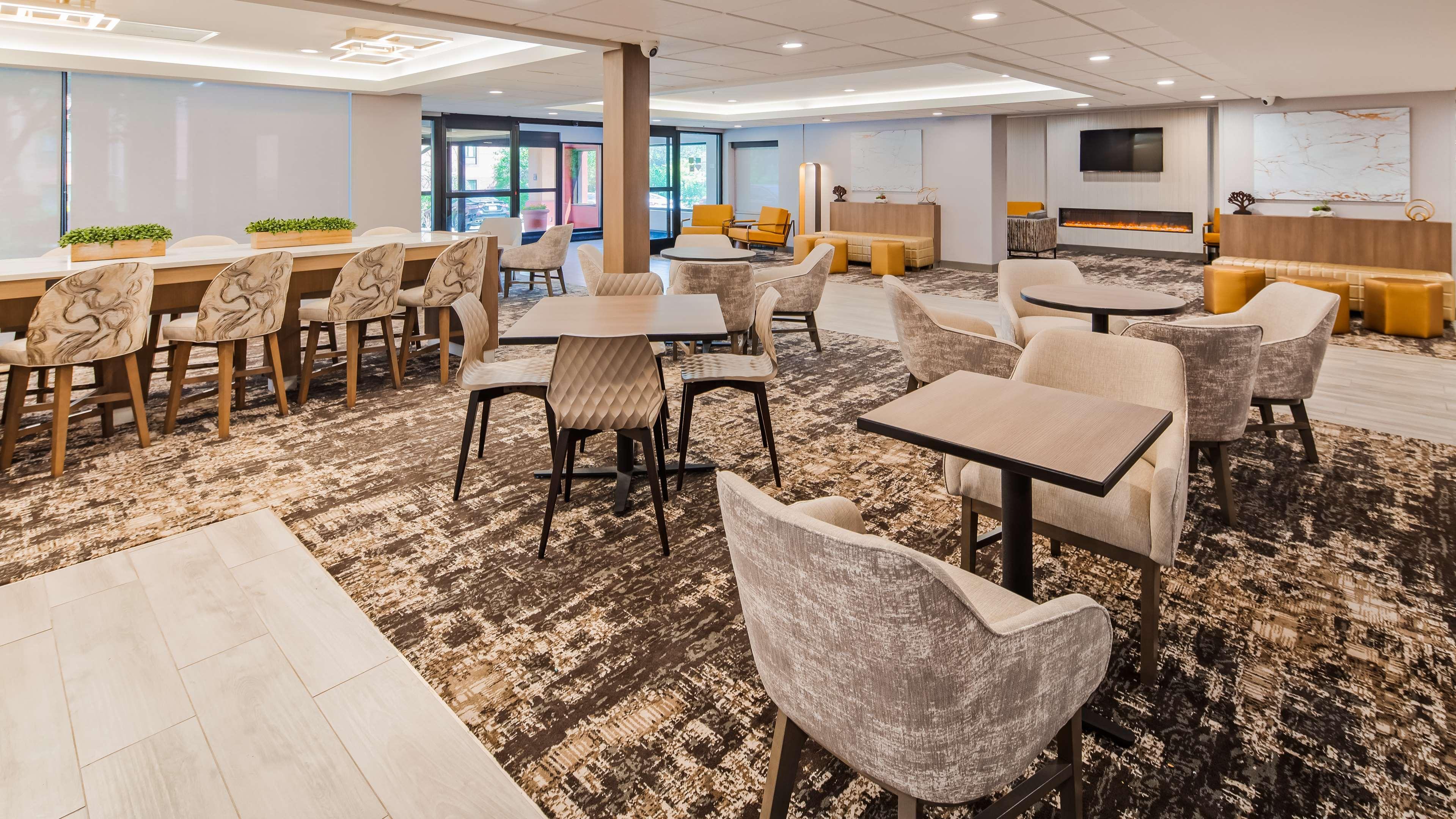 Best Western Plus North Odessa Inn & Suites Buitenkant foto