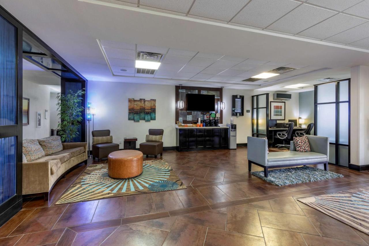 Best Western Plus North Odessa Inn & Suites Buitenkant foto