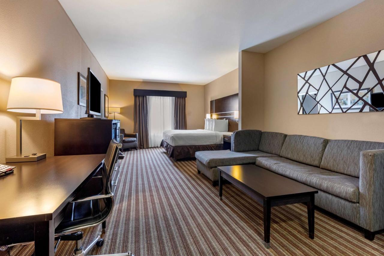 Best Western Plus North Odessa Inn & Suites Buitenkant foto