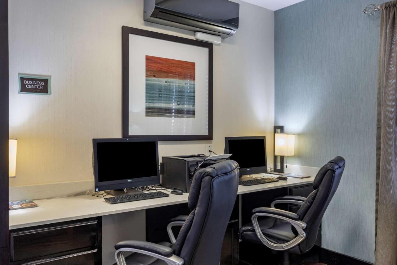 Best Western Plus North Odessa Inn & Suites Buitenkant foto